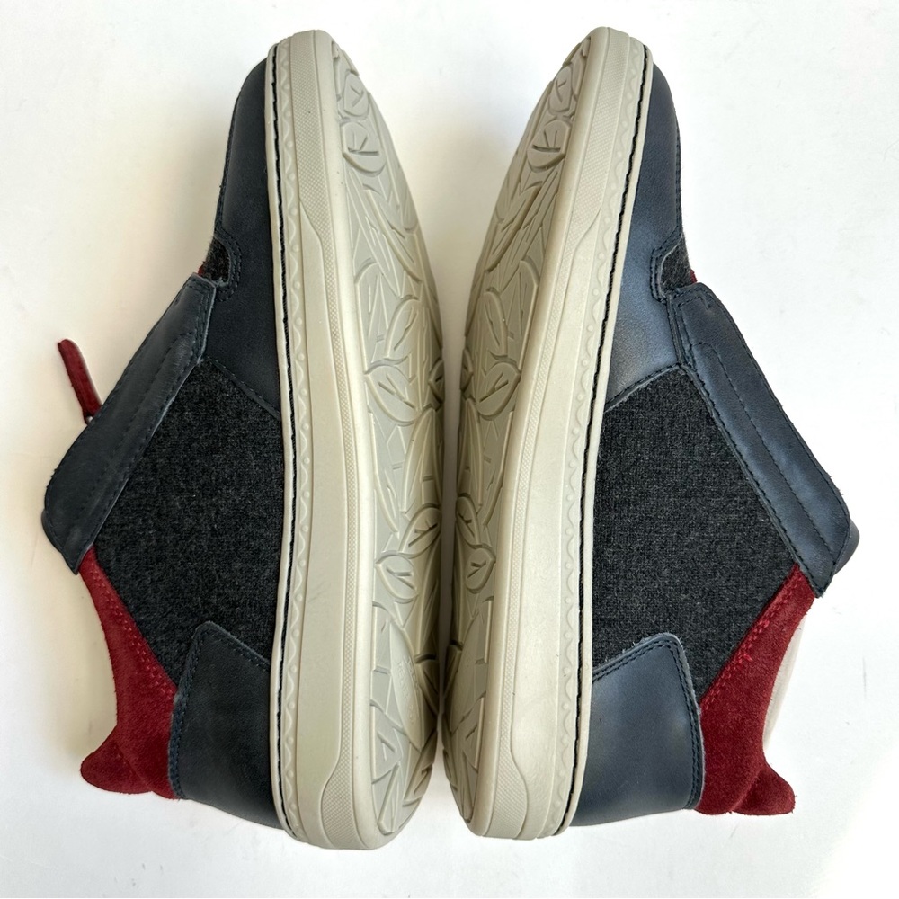 Earth Zane Leather Blue and Red Ankle Sneakers Size 8 NWT - Picture 4 of 10